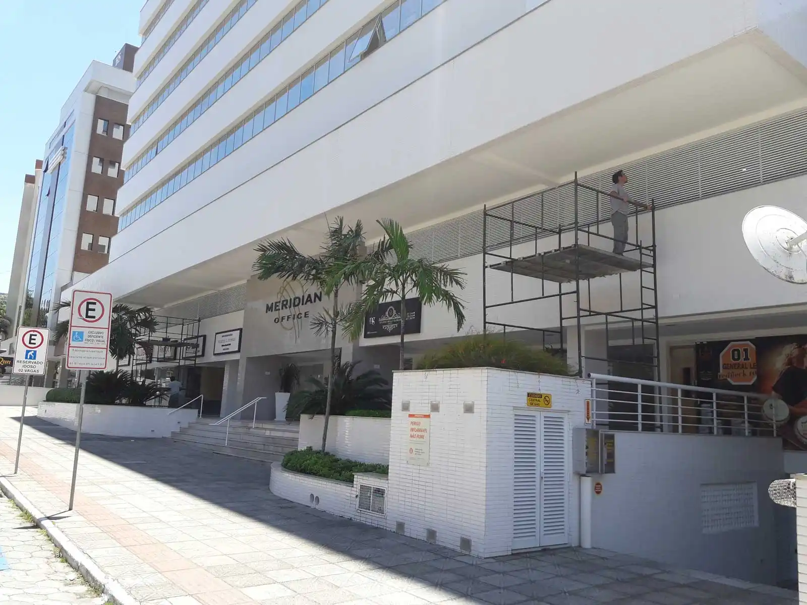 Reforma em Condomínio Meridian Office Florianópolis